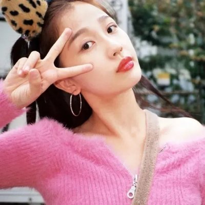 她房间里的云